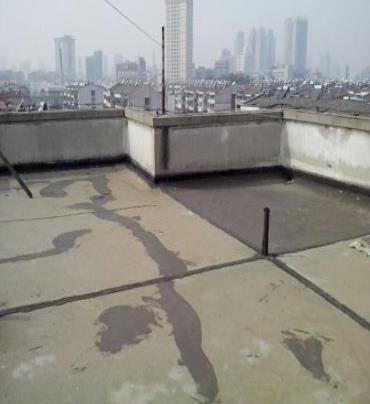 荔湾漏水维修 楼顶漏水是什么原因，楼顶漏水维修方法是什么?